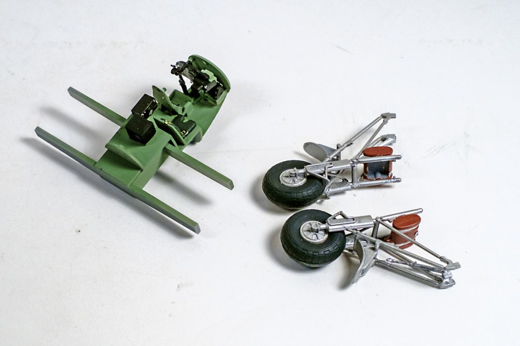 De Havilland Mosquito Mk II – Part Three –&nbsp;Subassembly