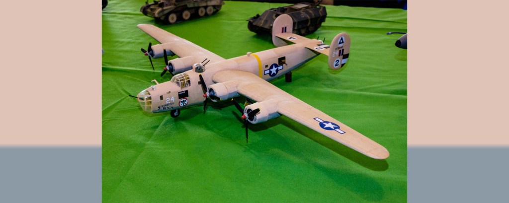 Sandown Park 2019 – Part Eleven – What’s Big And&nbsp;Pink…?