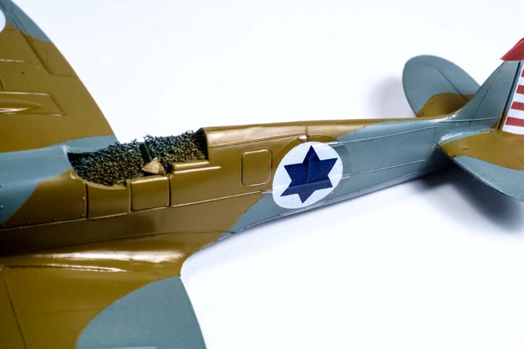 Spitfire Mk IX – Part Four – Is This A Decal Or A&nbsp;Tarpaulin?